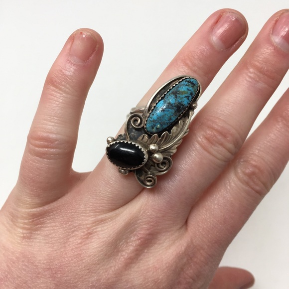 🛑SOLD🛑 Vintage Sterling Native American Ring - Picture 7 of 8